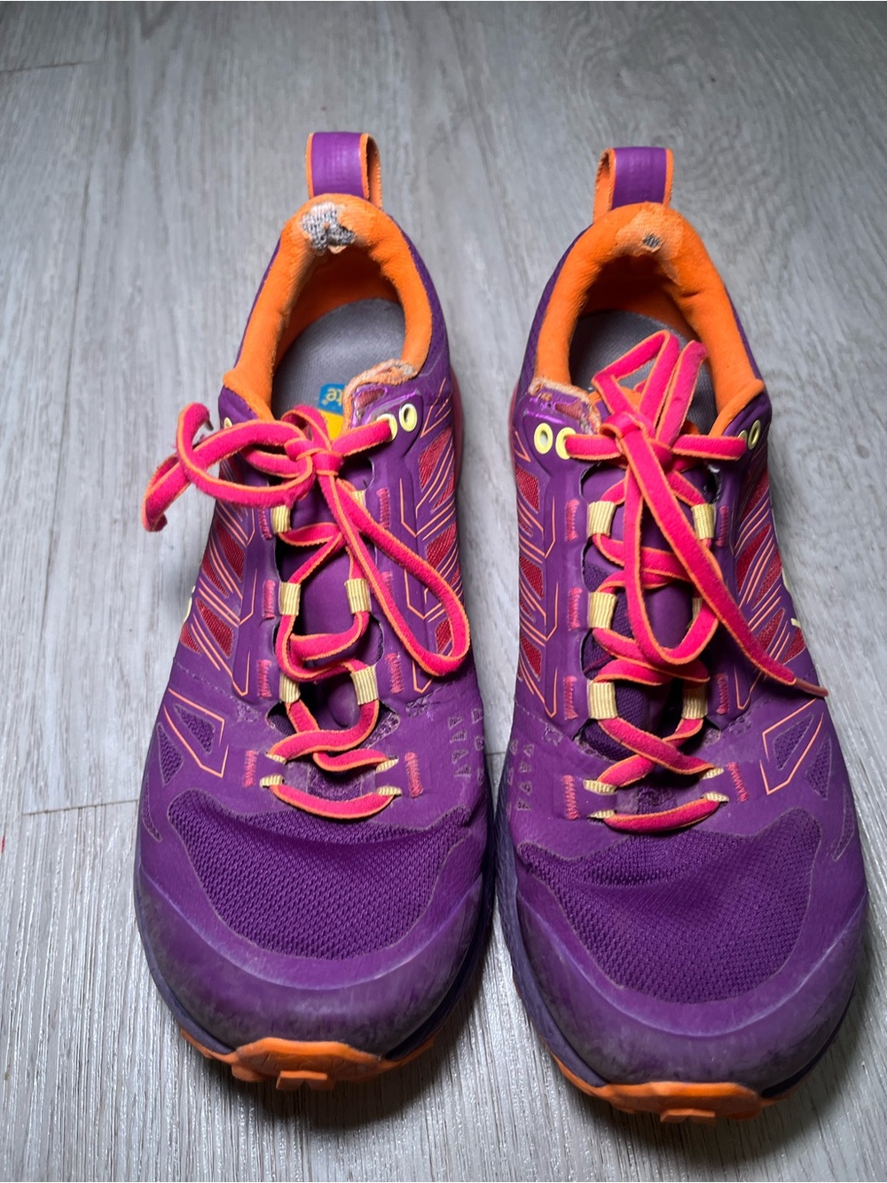 La Sportiva Jackal trail running shoes 6